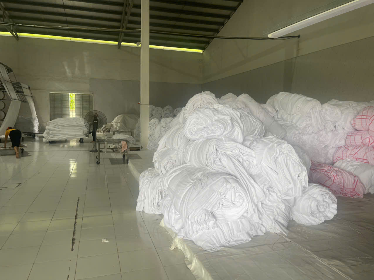 Những ai nên tìm xưởng sản xuất khăn khách sạn?